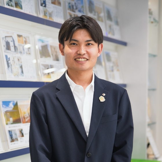 田村玲雄